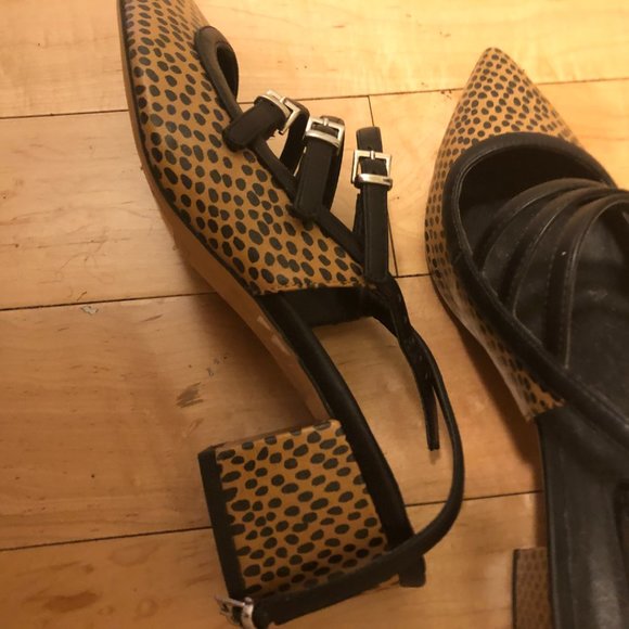 HIP AND CHIC POINTY-TOED SHOES FROM NORDSTROM - Picture 3 of 5